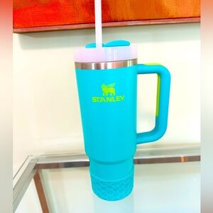Tropical Teal Stanley Cup